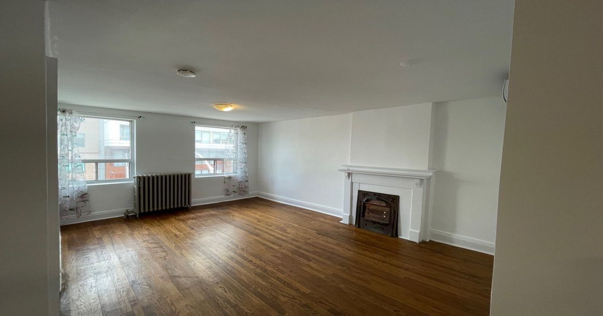 136 Avenue Road Toronto