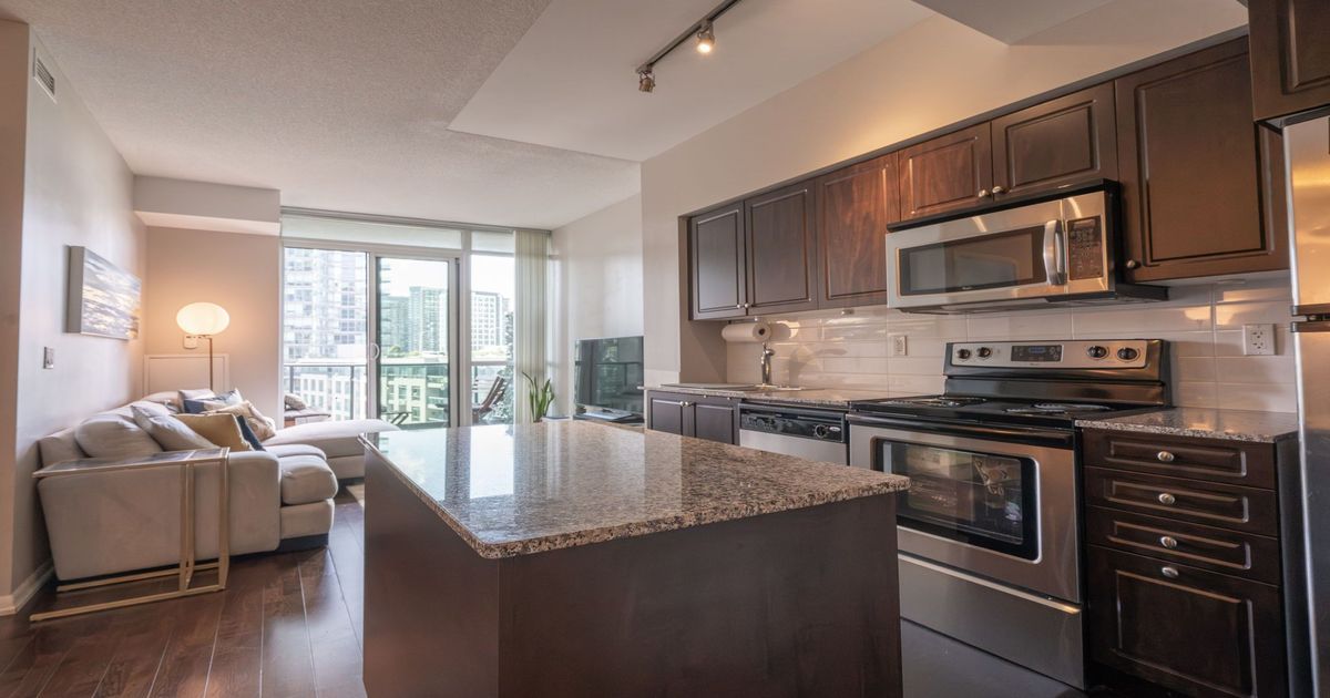 209 Fort York Boulevard Toronto