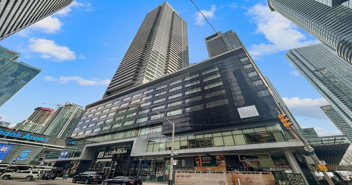 65 Bremner Boulevard Toronto