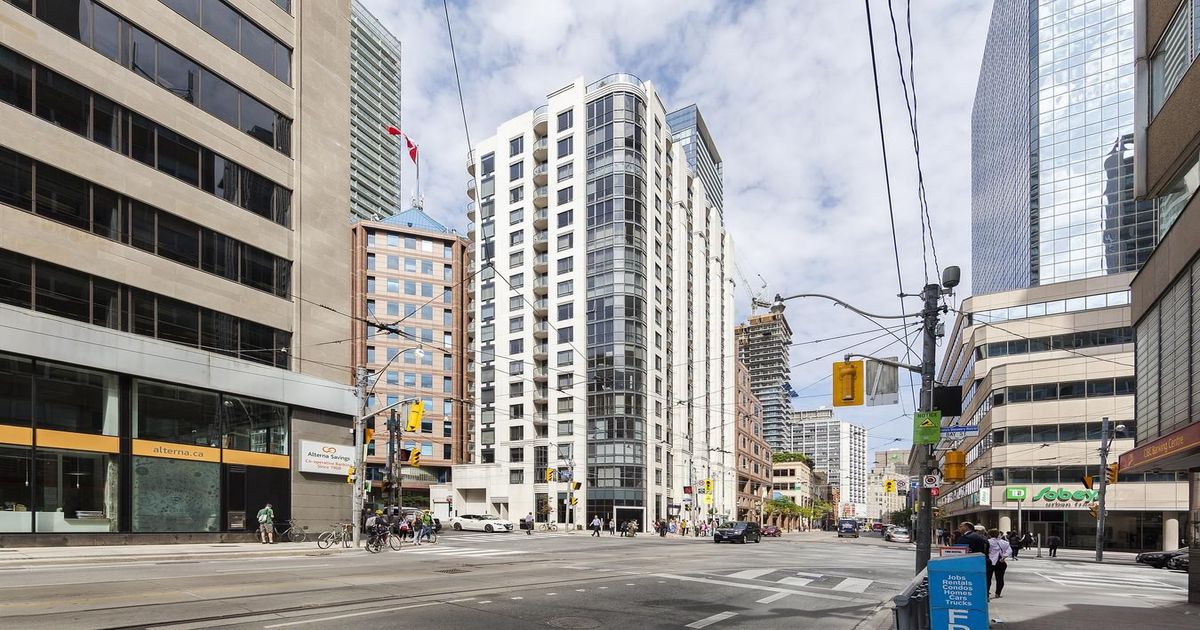 801 Bay Street Toronto
