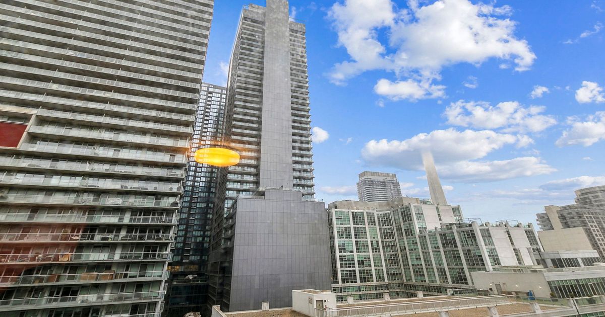 393 King Street W Toronto
