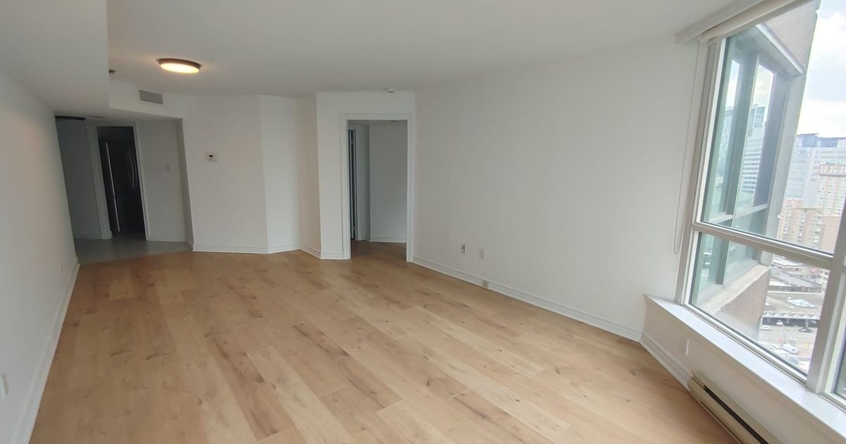38 Elm Street Toronto