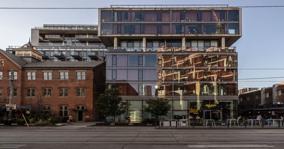 560 King Street W Toronto