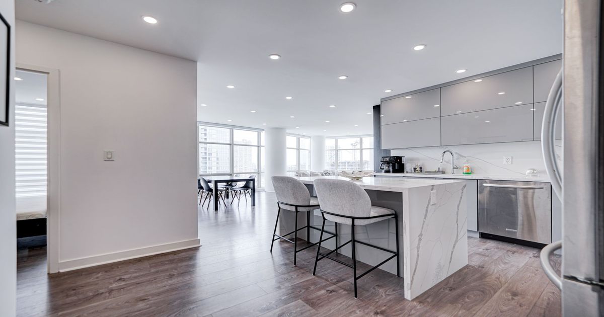 35 Mariner Terrace Toronto