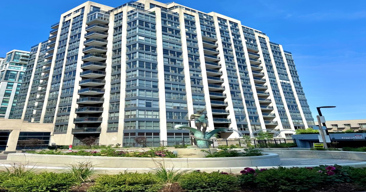 28 Hollywood Avenue Toronto