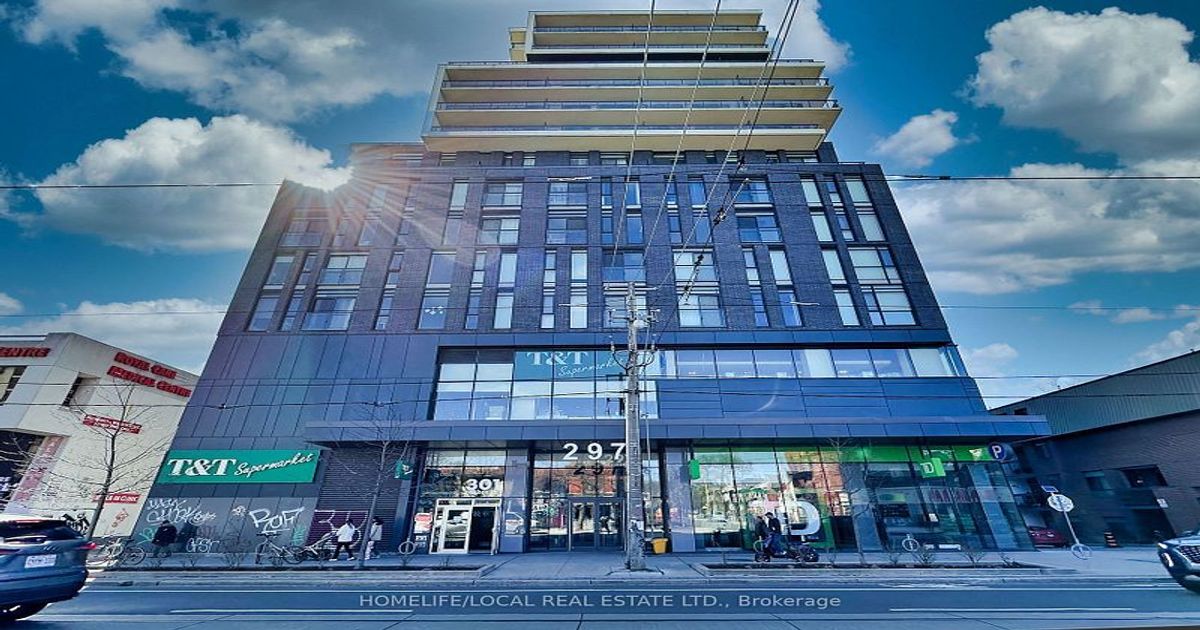 297 College Street Toronto
