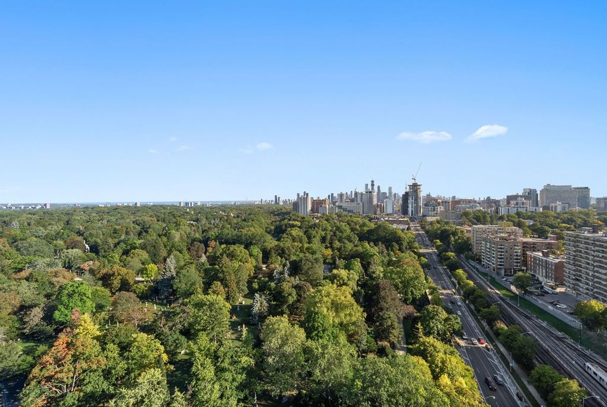 1815 Yonge Street Toronto 1815 Yonge Street Toronto