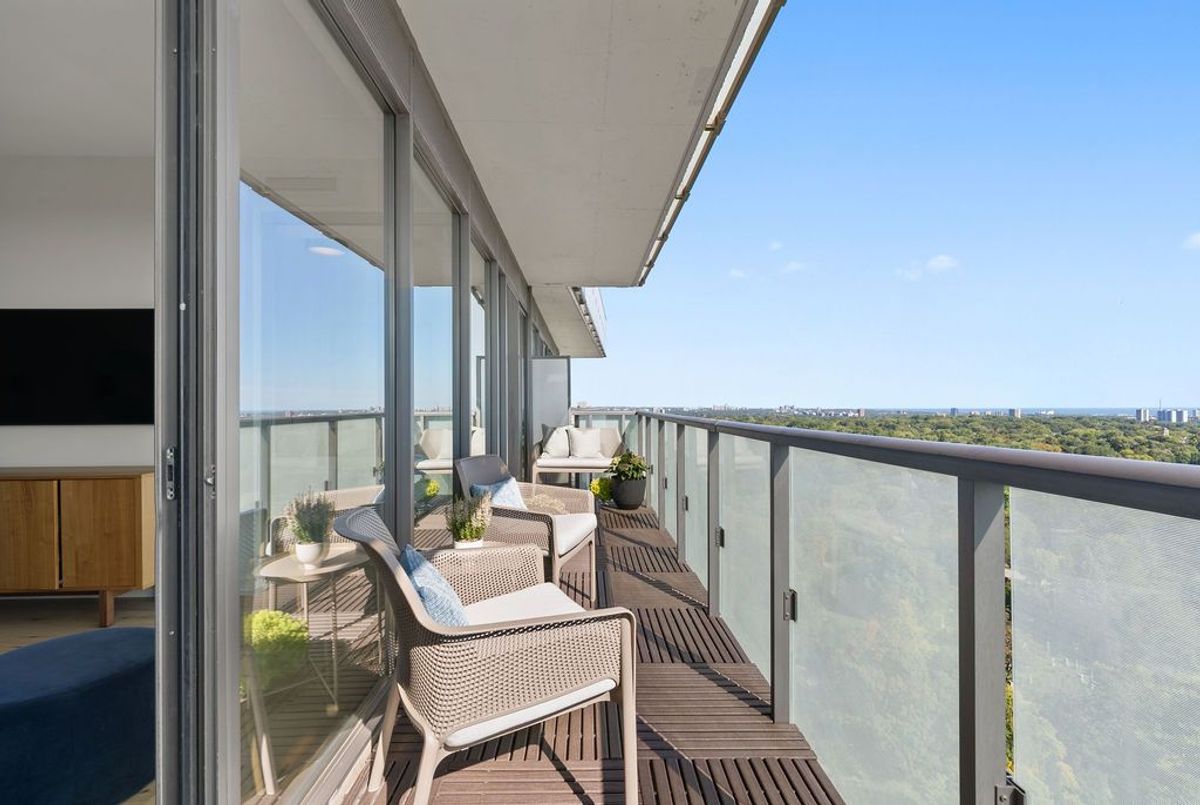 1815 Yonge Street Toronto 1815 Yonge Street Toronto