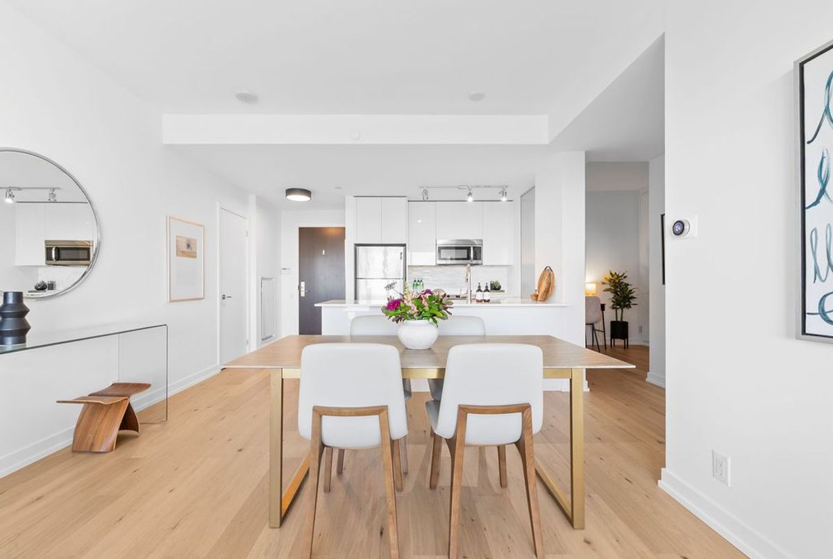 1815 Yonge Street Toronto 1815 Yonge Street Toronto