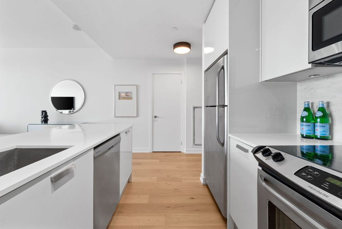 1815 Yonge Street Toronto 1815 Yonge Street Toronto