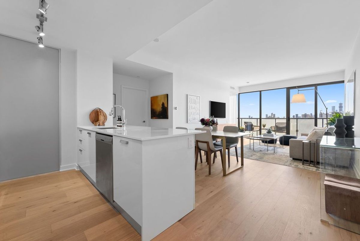 1815 Yonge Street Toronto 1815 Yonge Street Toronto