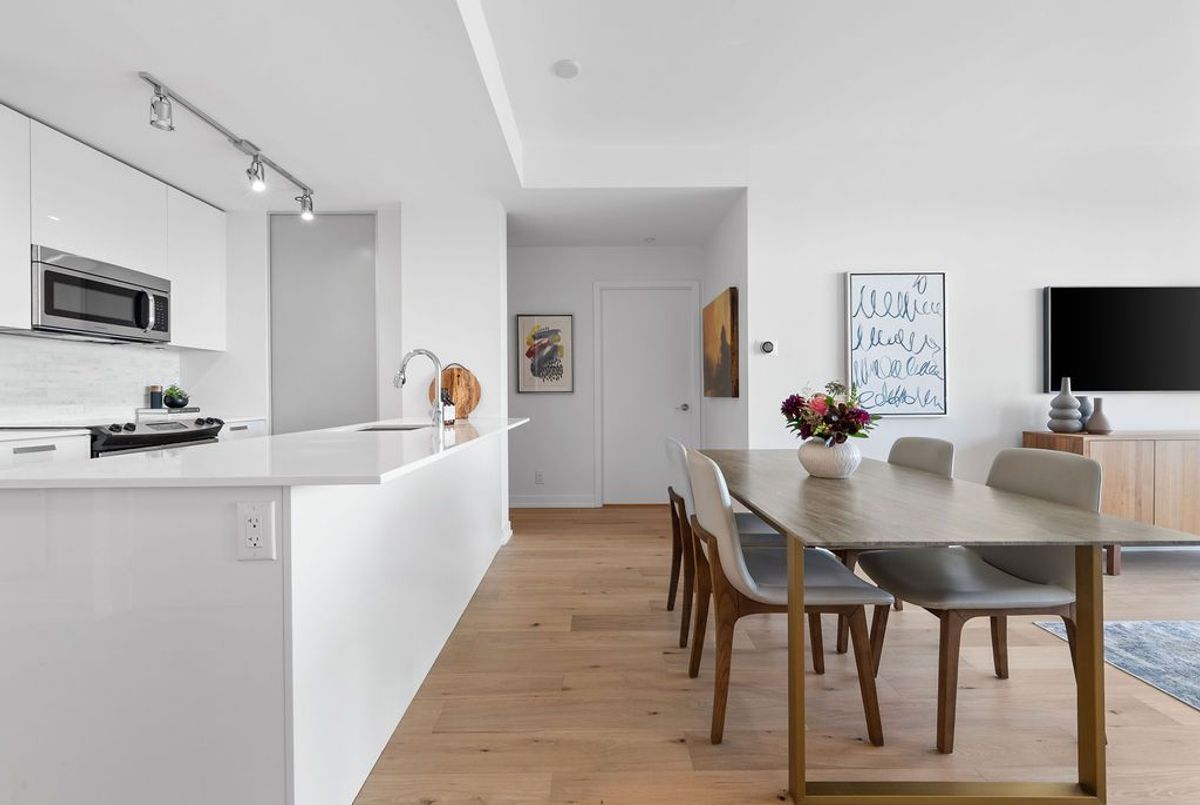 1815 Yonge Street Toronto 1815 Yonge Street Toronto