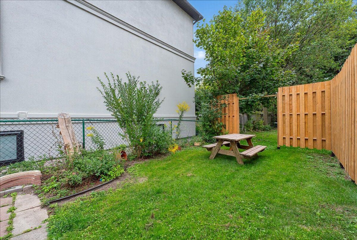 39 Reiner Road Toronto 39 Reiner Road Toronto