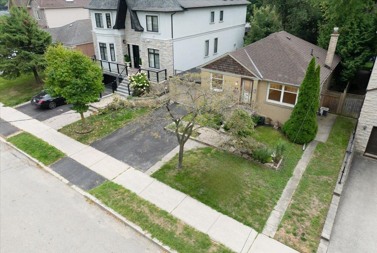 39 Reiner Road Toronto 39 Reiner Road Toronto