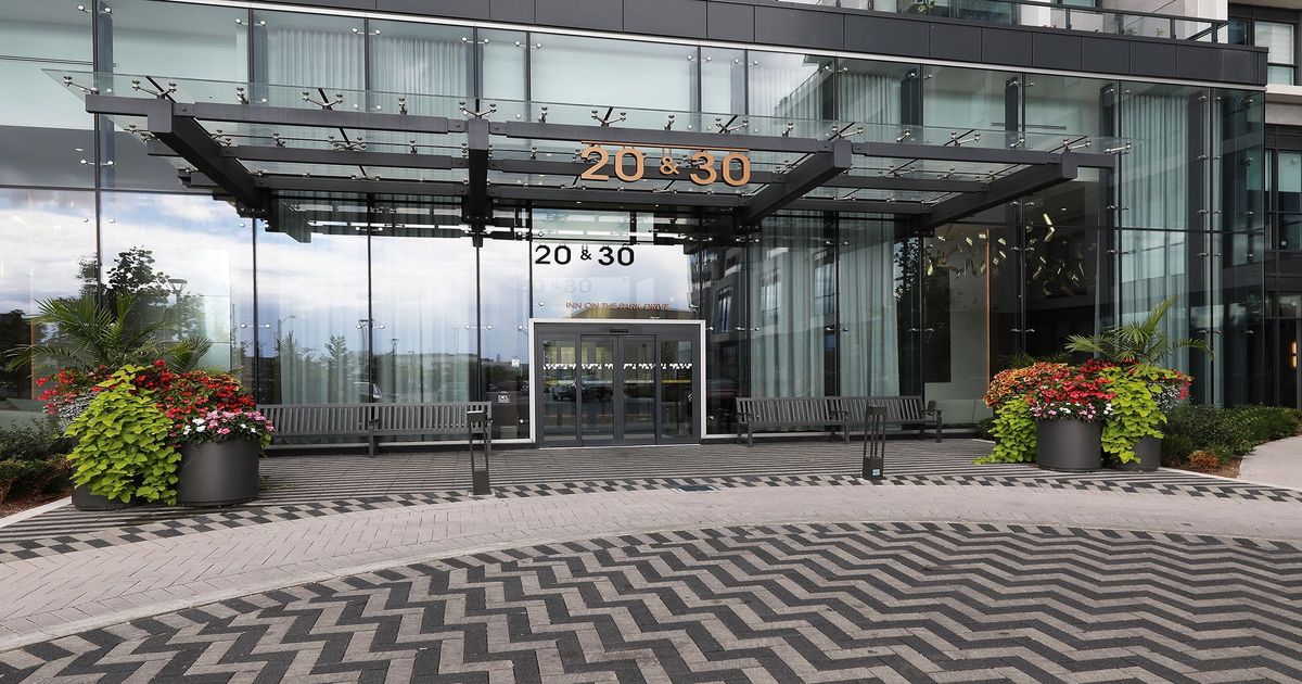 20 Inn on the Park Drive Toronto