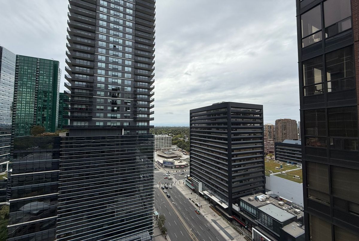 33 Sheppard Avenue E Toronto 33 Sheppard Avenue E Toronto