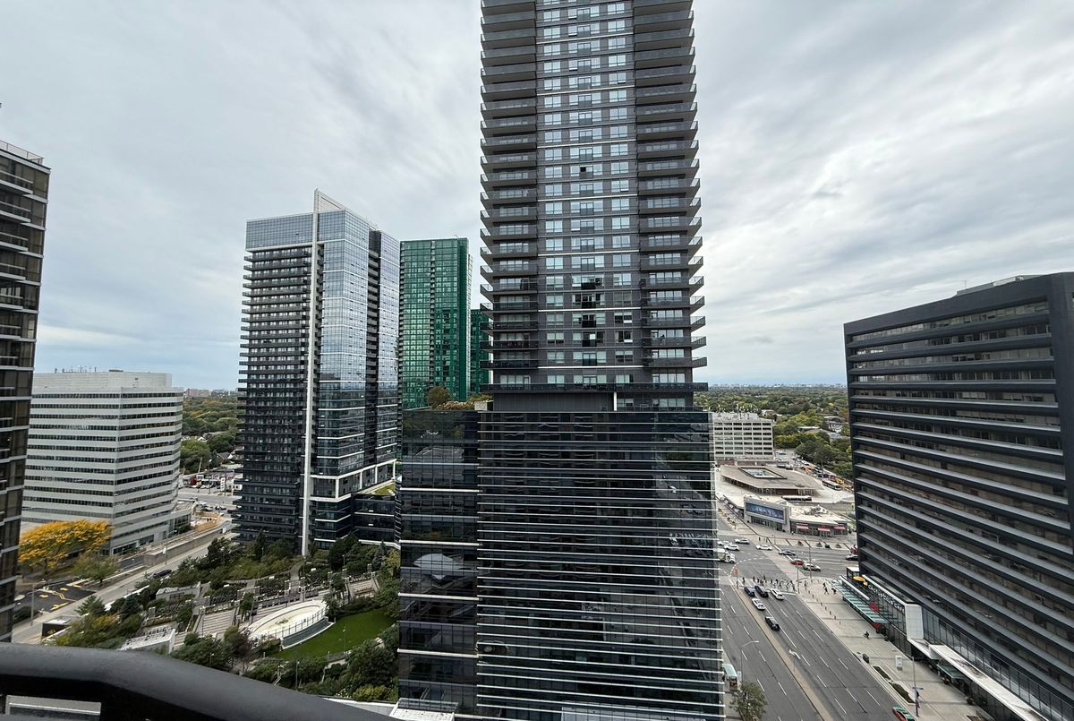 33 Sheppard Avenue E Toronto 33 Sheppard Avenue E Toronto