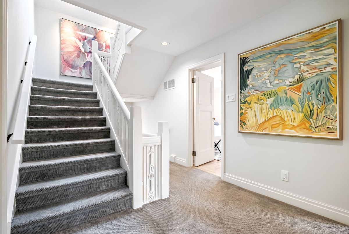 24 Dinnick Crescent Toronto 24 Dinnick Crescent Toronto