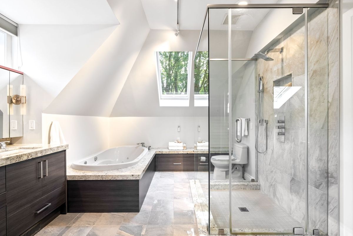 24 Dinnick Crescent Toronto 24 Dinnick Crescent Toronto