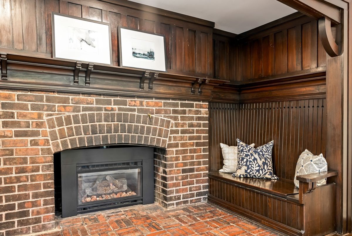 24 Dinnick Crescent Toronto 24 Dinnick Crescent Toronto