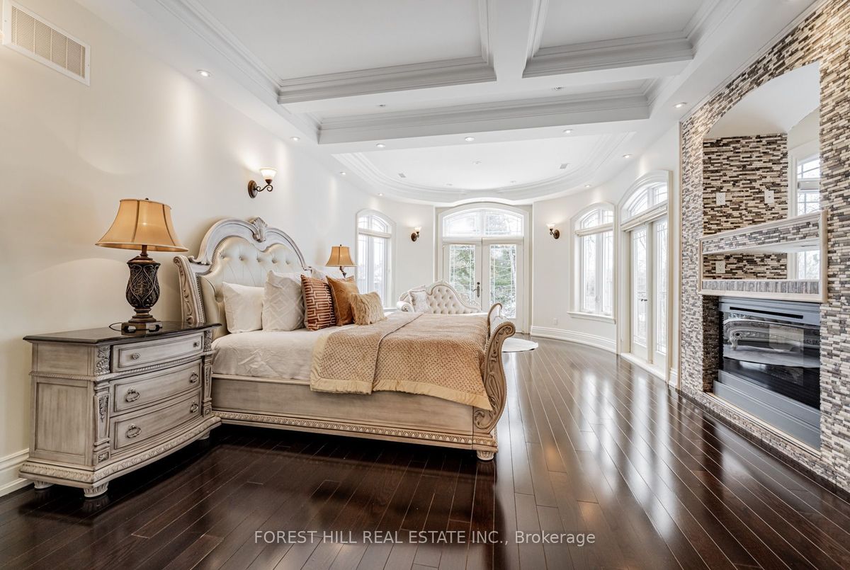 4 Fifeshire Road Toronto 4 Fifeshire Road Toronto