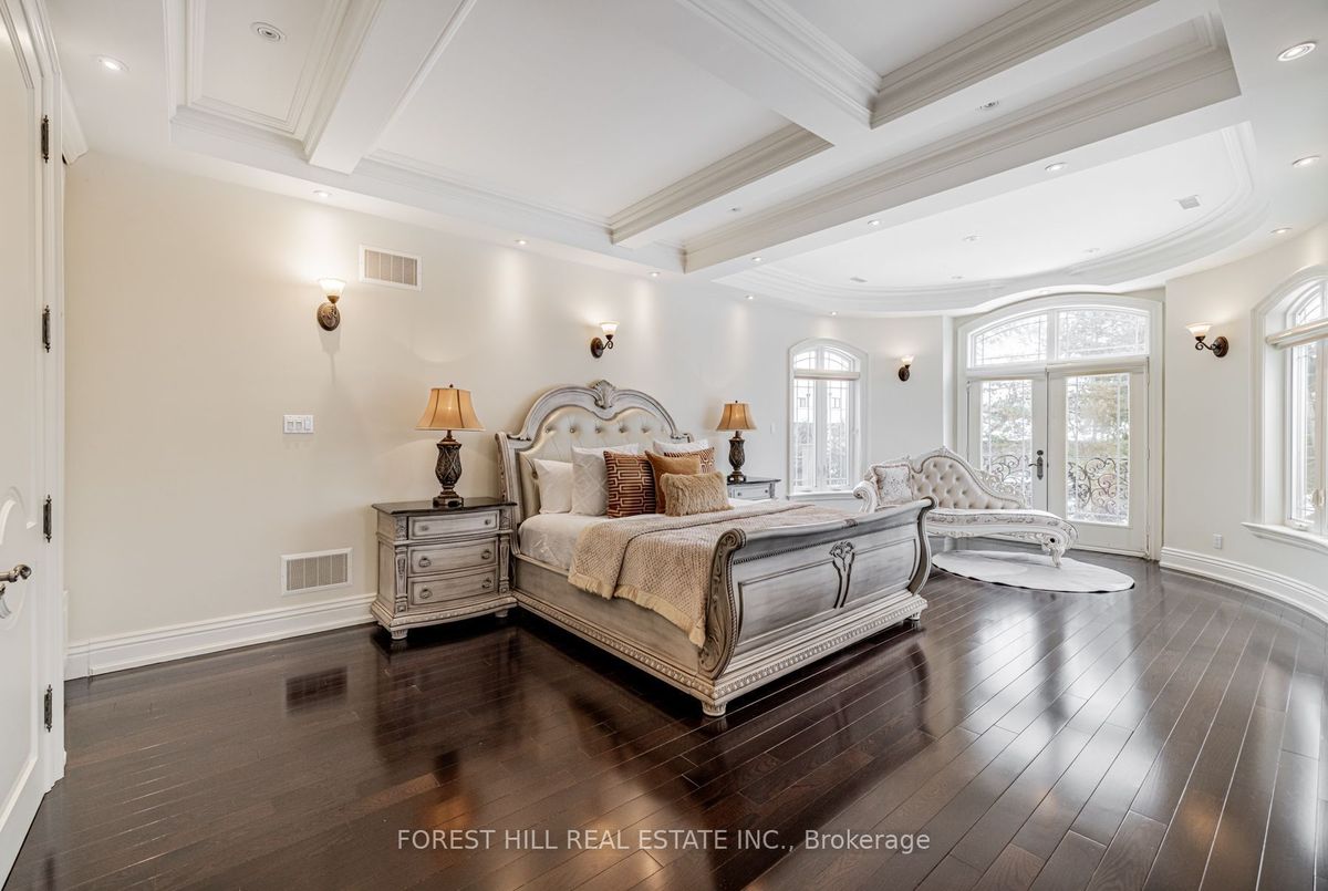 4 Fifeshire Road Toronto 4 Fifeshire Road Toronto