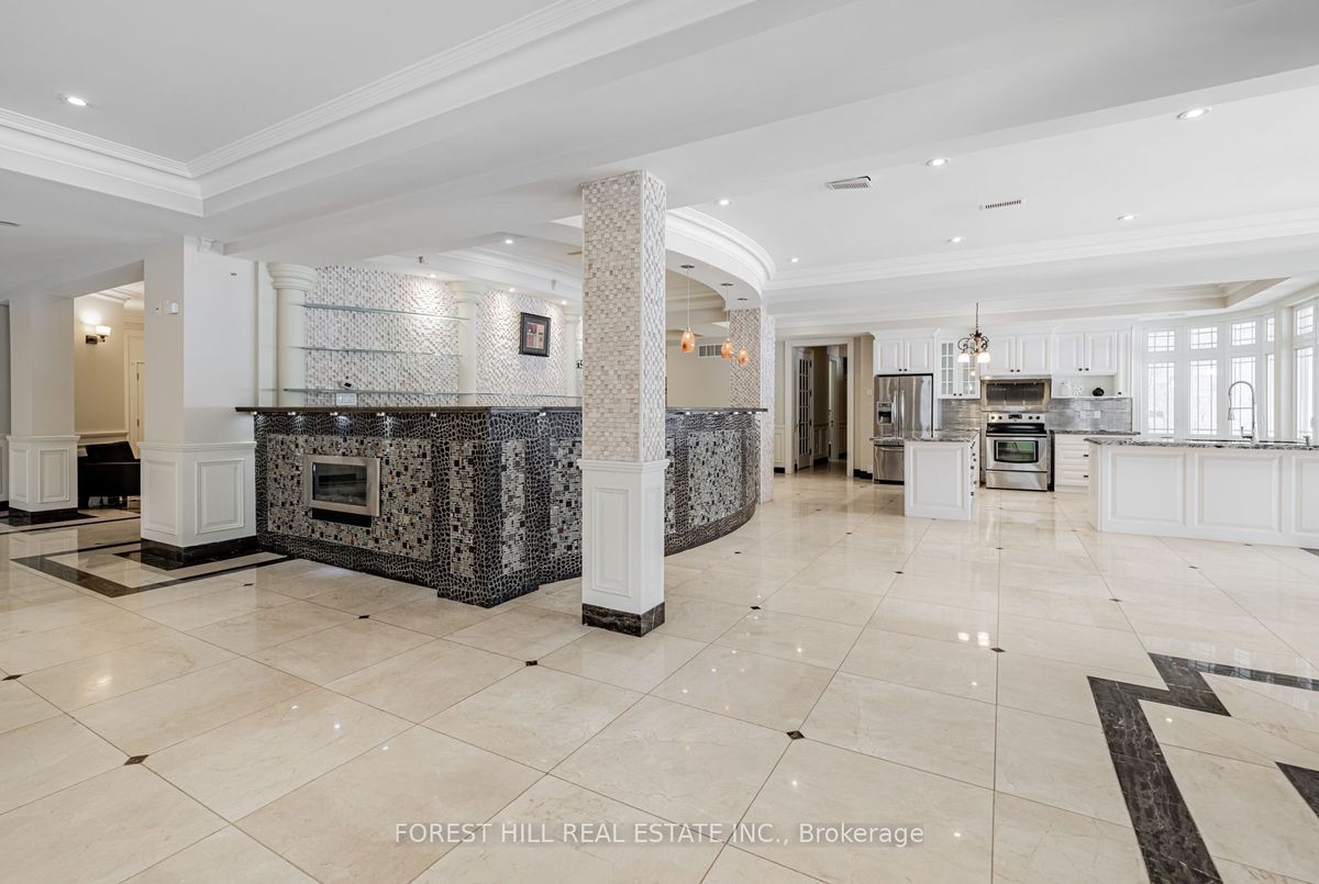 4 Fifeshire Road Toronto 4 Fifeshire Road Toronto