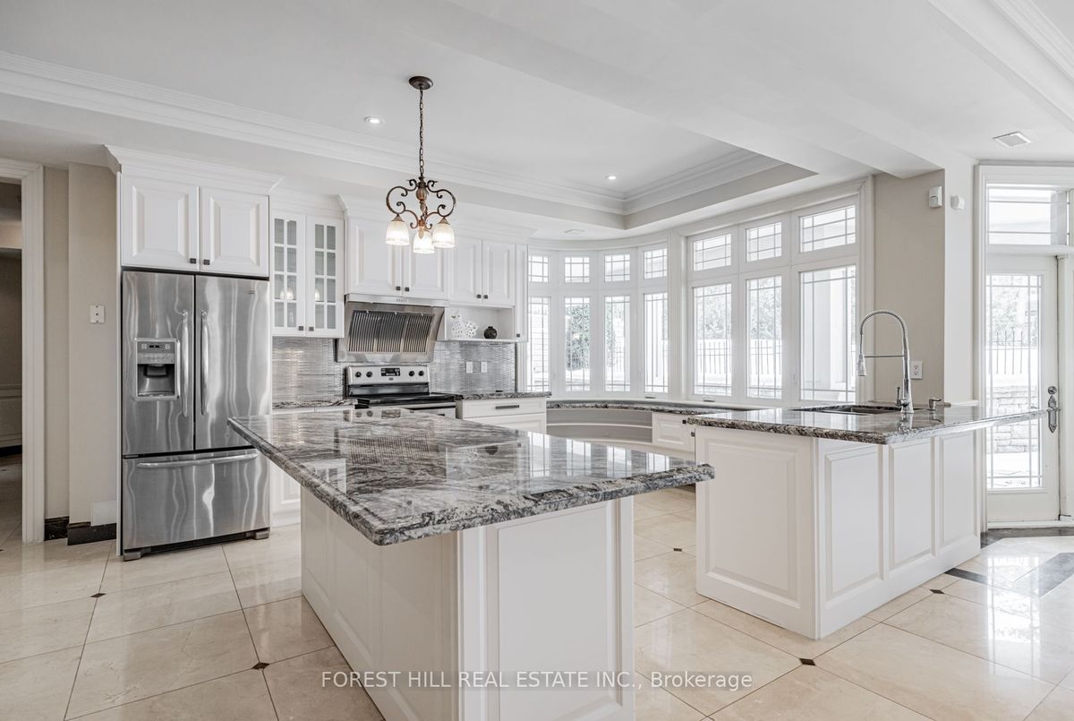 4 Fifeshire Road Toronto 4 Fifeshire Road Toronto