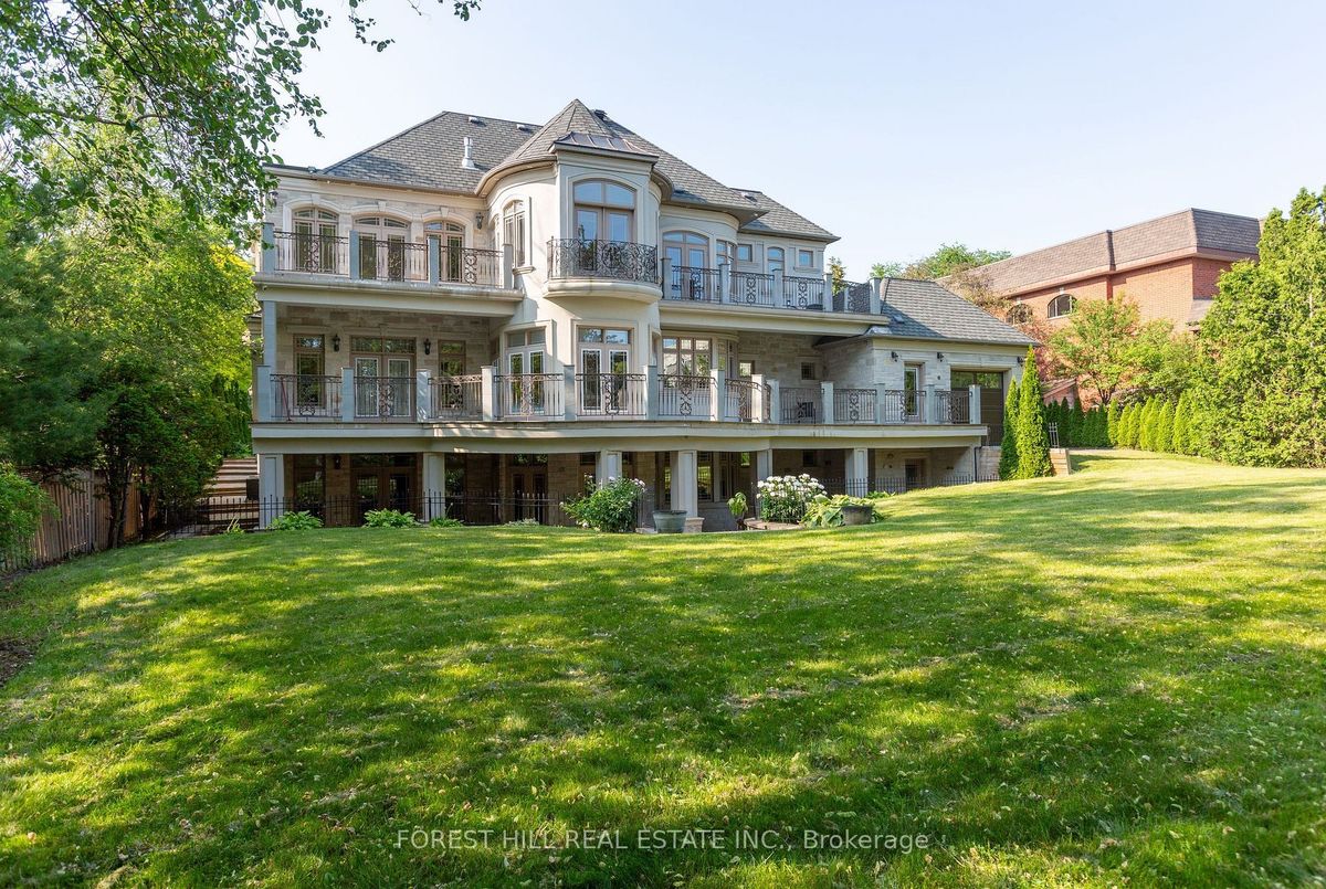 4 Fifeshire Road Toronto 4 Fifeshire Road Toronto