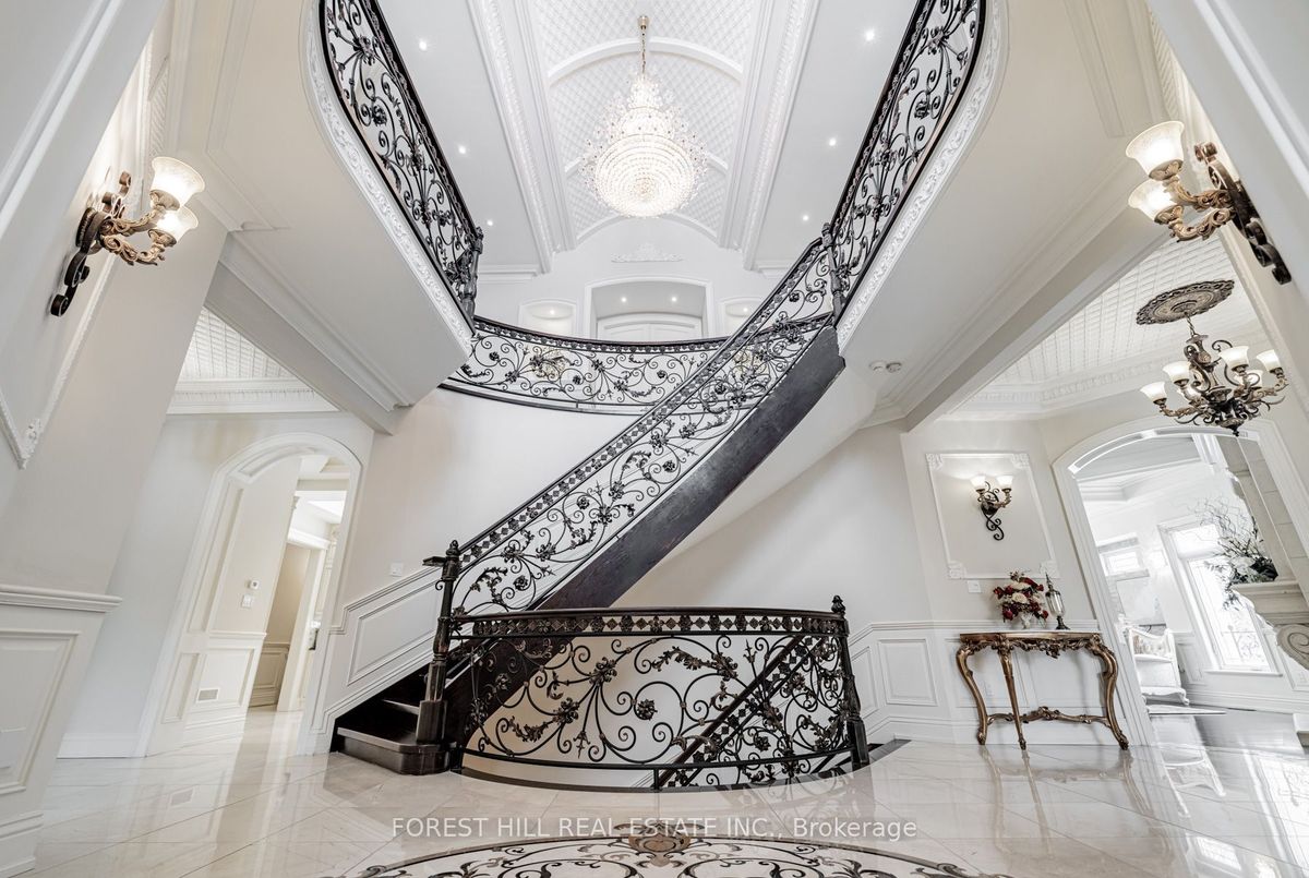 4 Fifeshire Road Toronto 4 Fifeshire Road Toronto