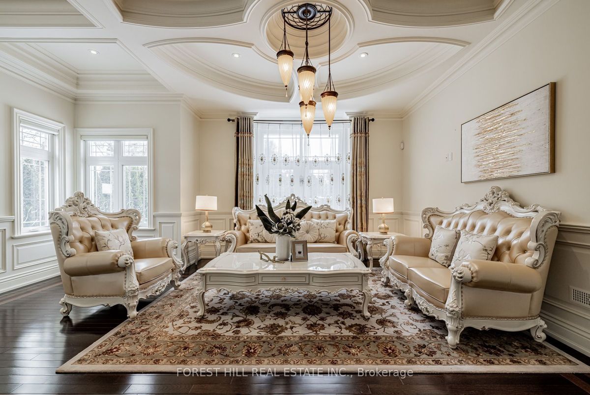 4 Fifeshire Road Toronto 4 Fifeshire Road Toronto