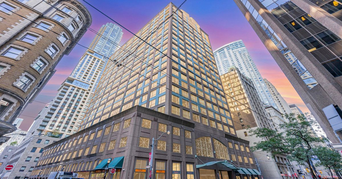 7 King Street E Toronto