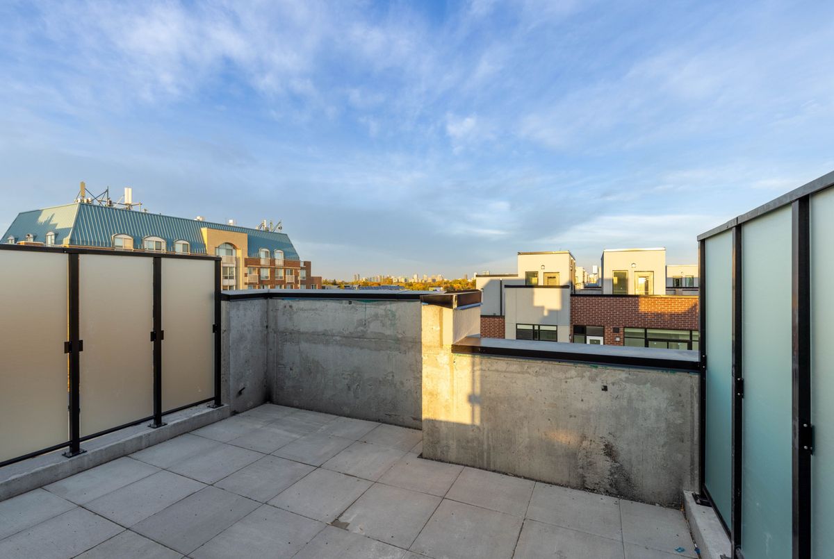 871 Sheppard Avenue W Toronto 871 Sheppard Avenue W Toronto