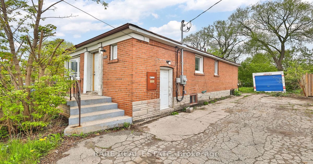 627 Sheppard Avenue W Toronto