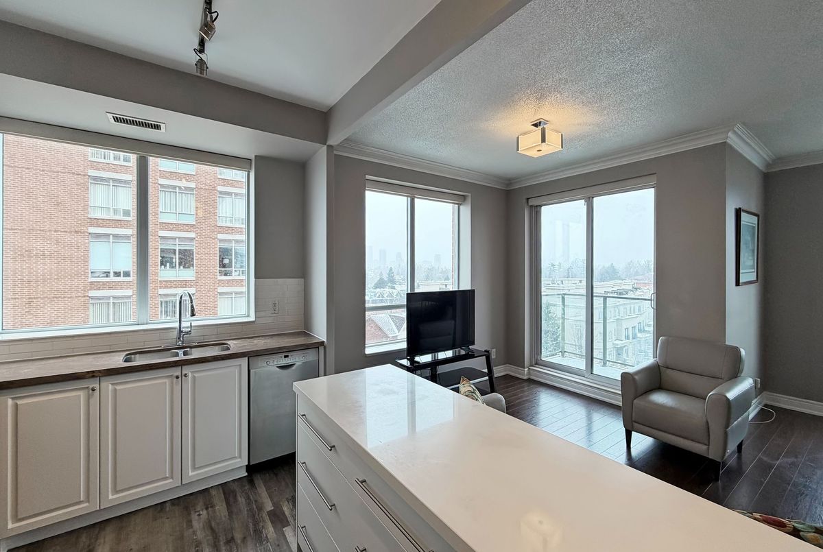 1 Clairtrell Road Toronto 1 Clairtrell Road Toronto