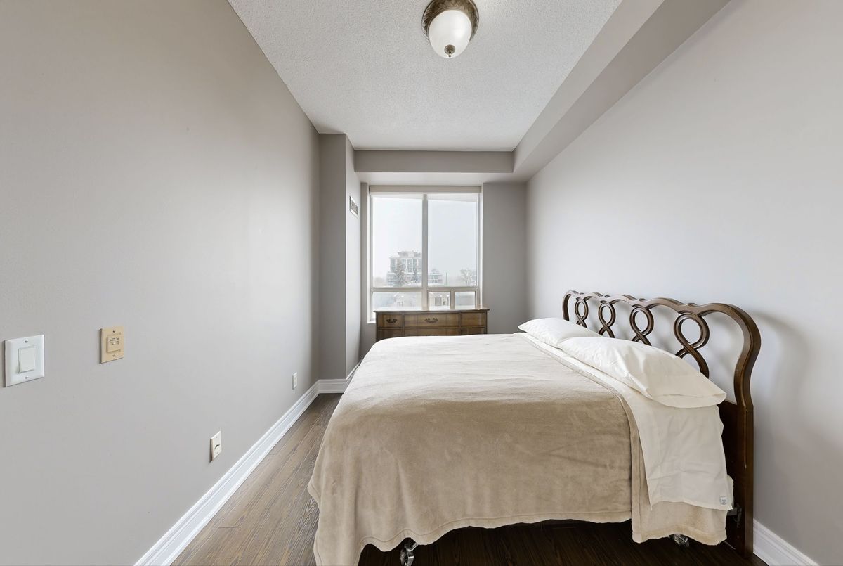 1 Clairtrell Road Toronto 1 Clairtrell Road Toronto