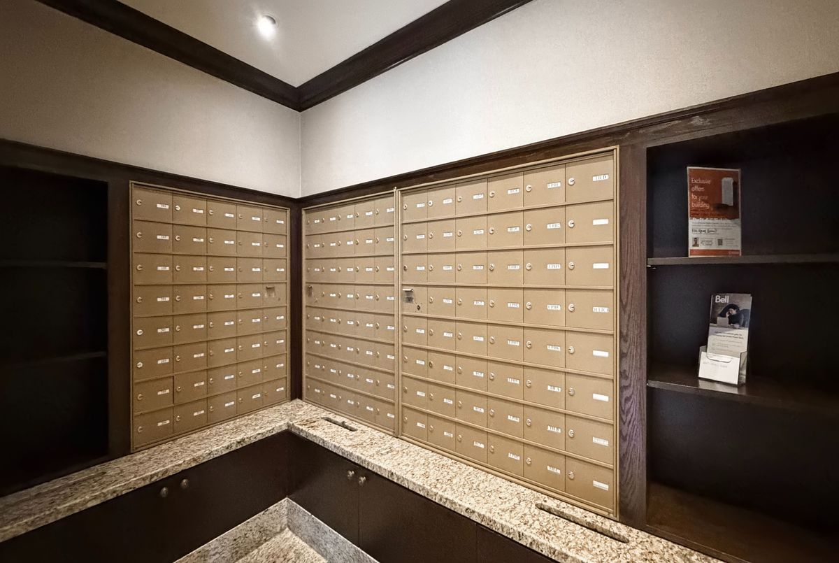 1 Clairtrell Road Toronto 1 Clairtrell Road Toronto