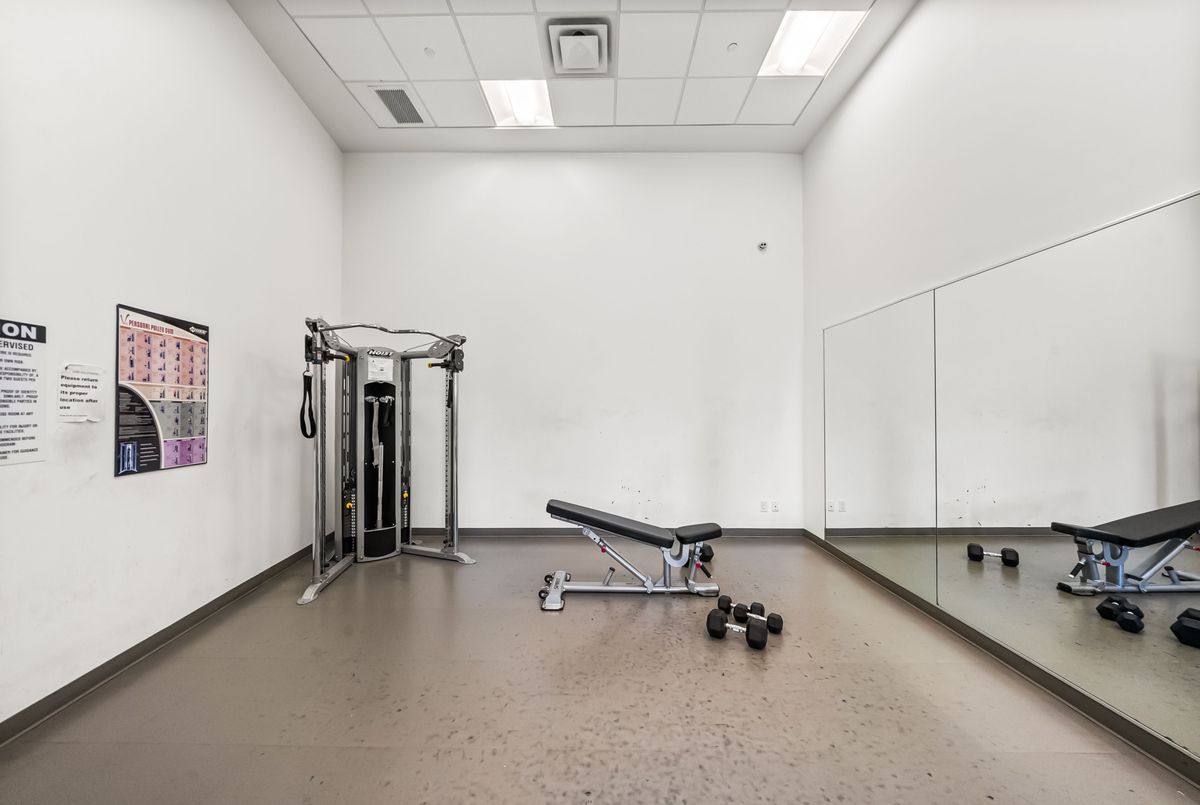 2756 Old Leslie Street Toronto 2756 Old Leslie Street Toronto