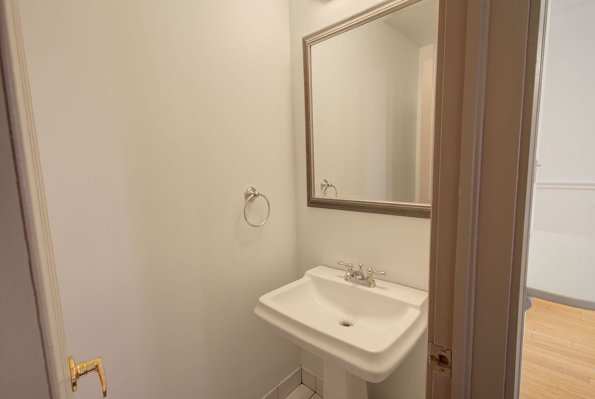 39 Grange Avenue Toronto 39 Grange Avenue Toronto