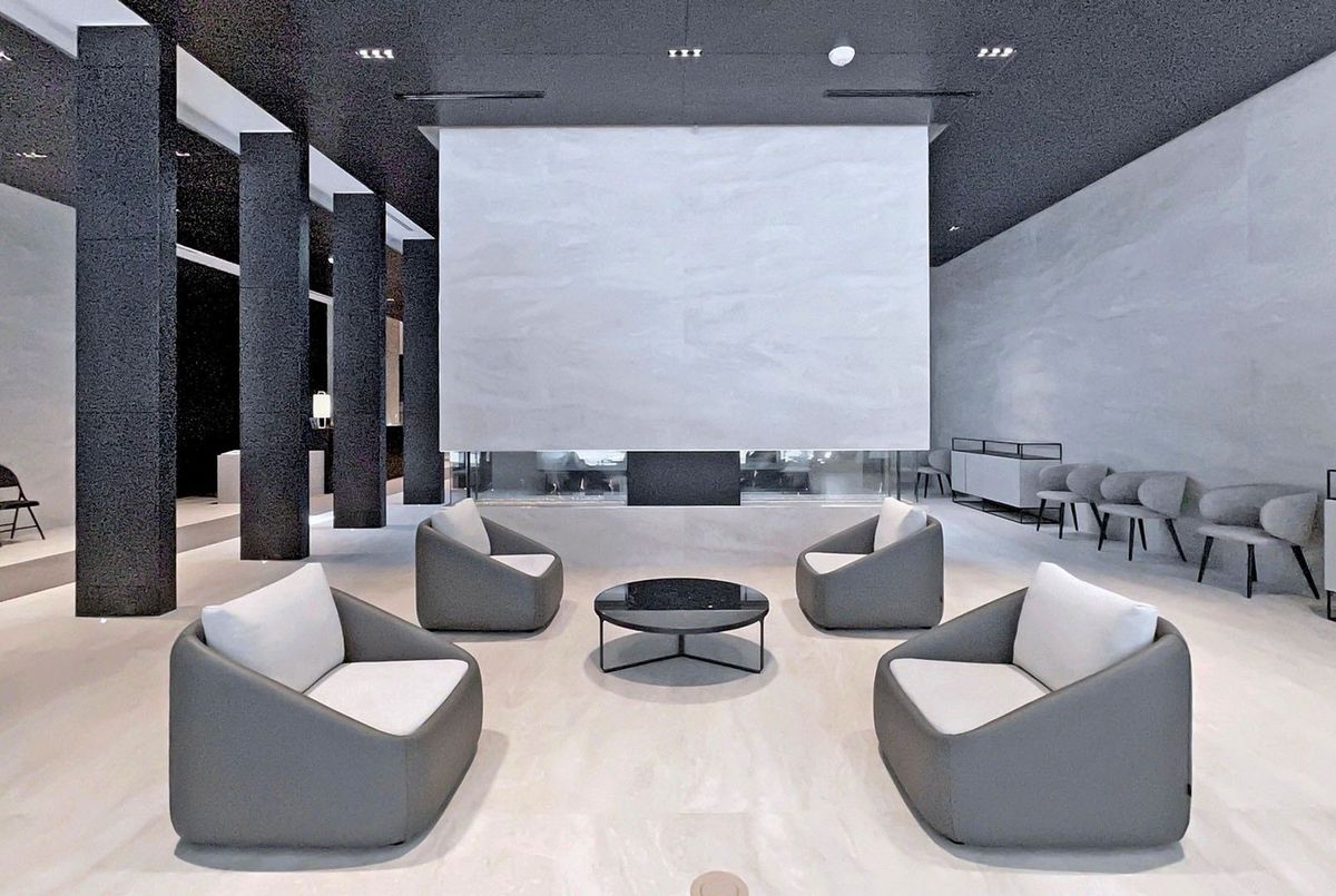 2221 Yonge Street Toronto 2221 Yonge Street Toronto