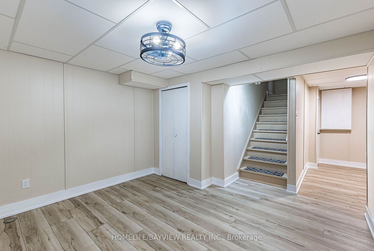 55 Greenbush Road Toronto 55 Greenbush Road Toronto