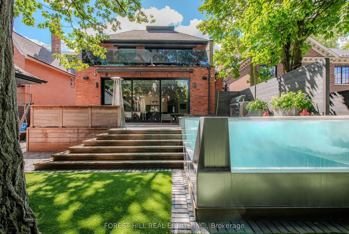 176 Balmoral Avenue Toronto 176 Balmoral Avenue Toronto