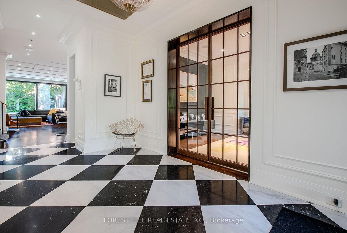 176 Balmoral Avenue Toronto 176 Balmoral Avenue Toronto
