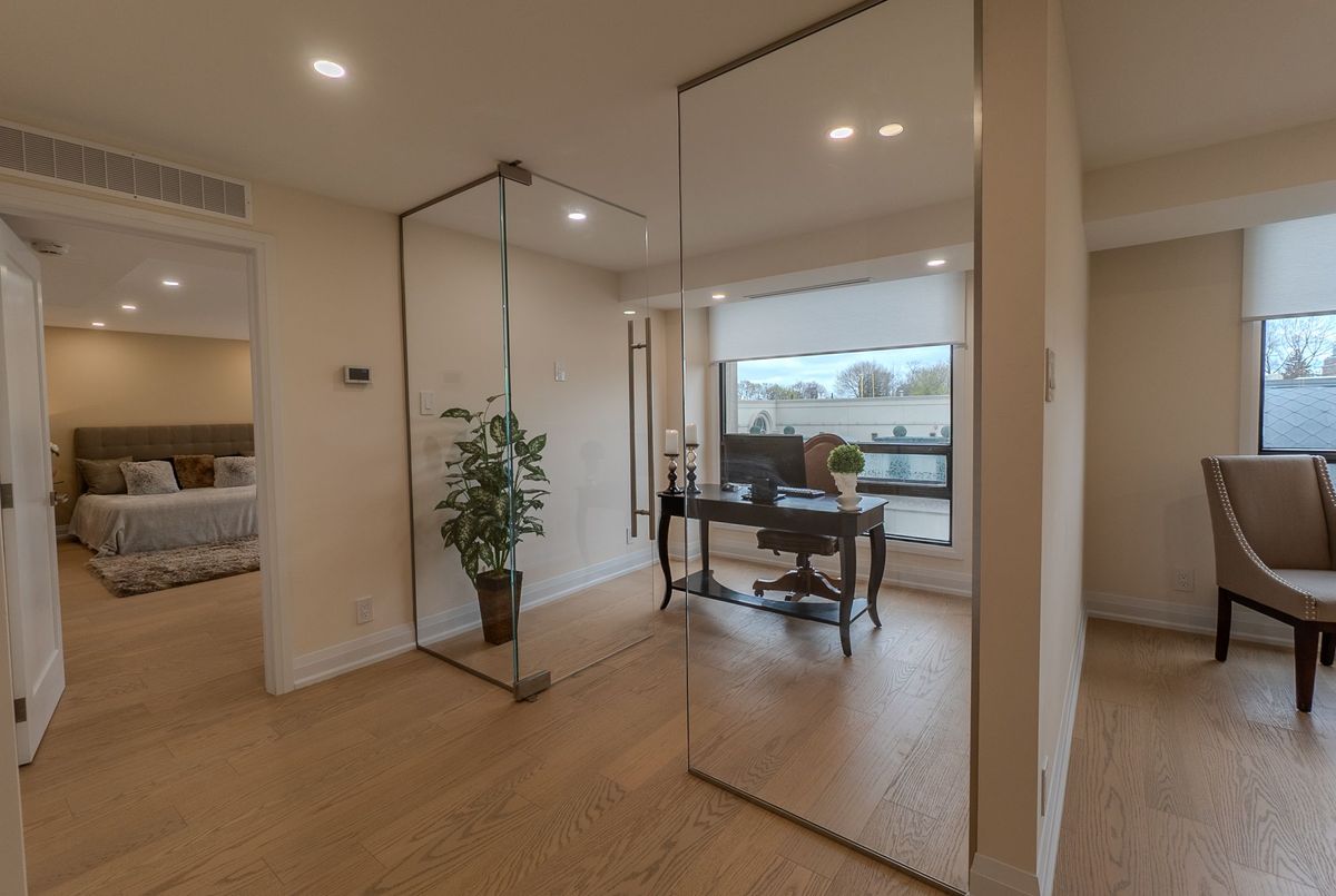 447 Walmer Road Toronto 447 Walmer Road Toronto