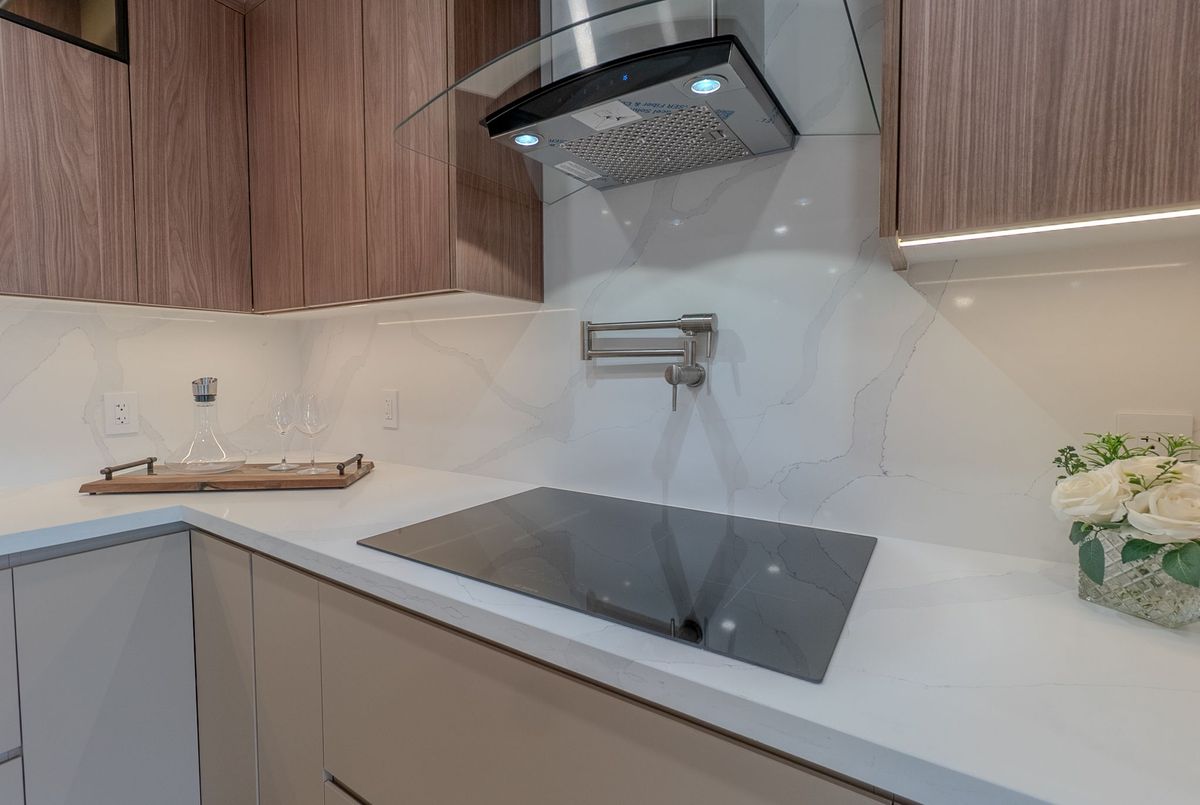 447 Walmer Road Toronto 447 Walmer Road Toronto