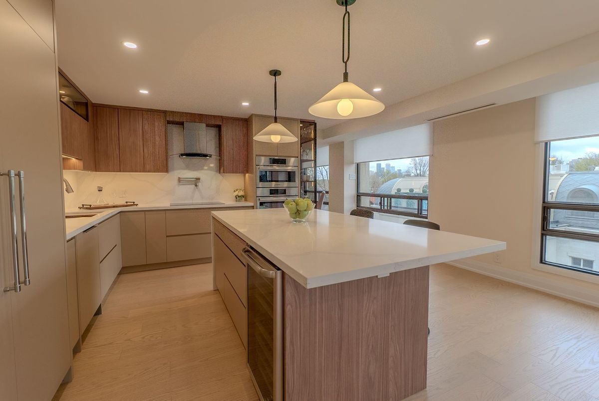 447 Walmer Road Toronto 447 Walmer Road Toronto