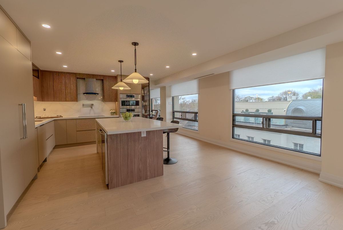 447 Walmer Road Toronto 447 Walmer Road Toronto