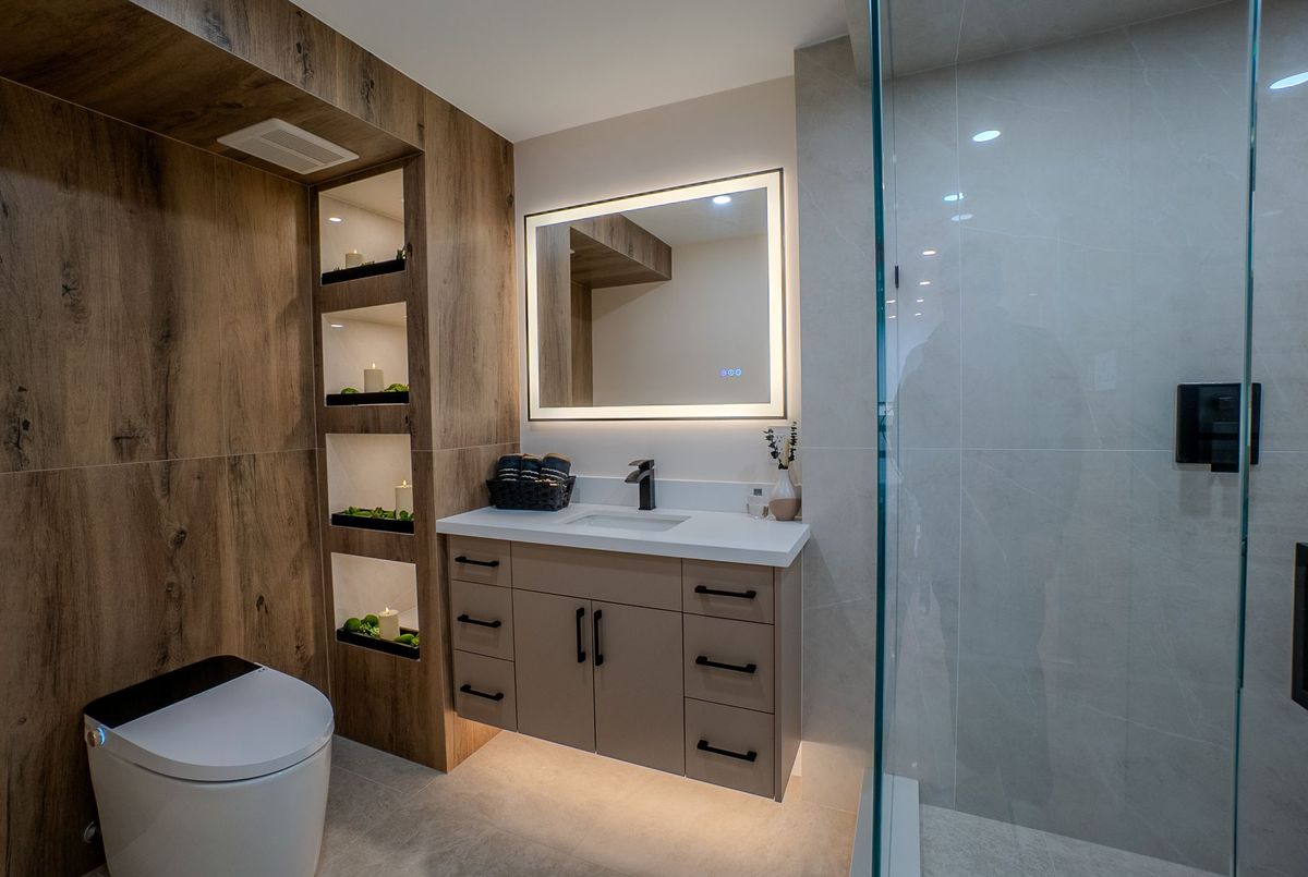 447 Walmer Road Toronto 447 Walmer Road Toronto