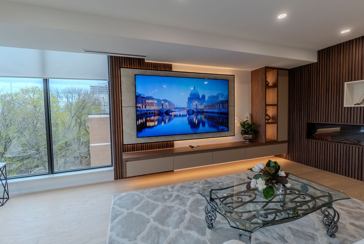 447 Walmer Road Toronto 447 Walmer Road Toronto