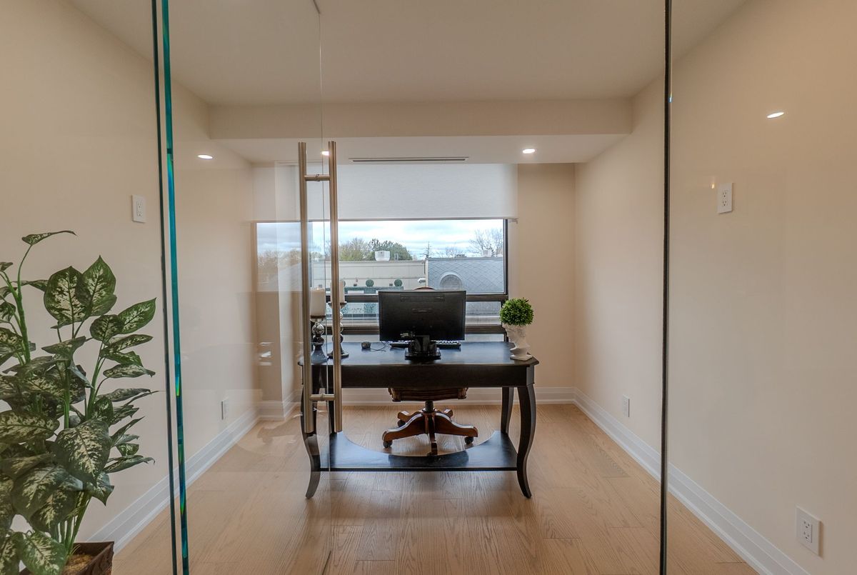 447 Walmer Road Toronto 447 Walmer Road Toronto